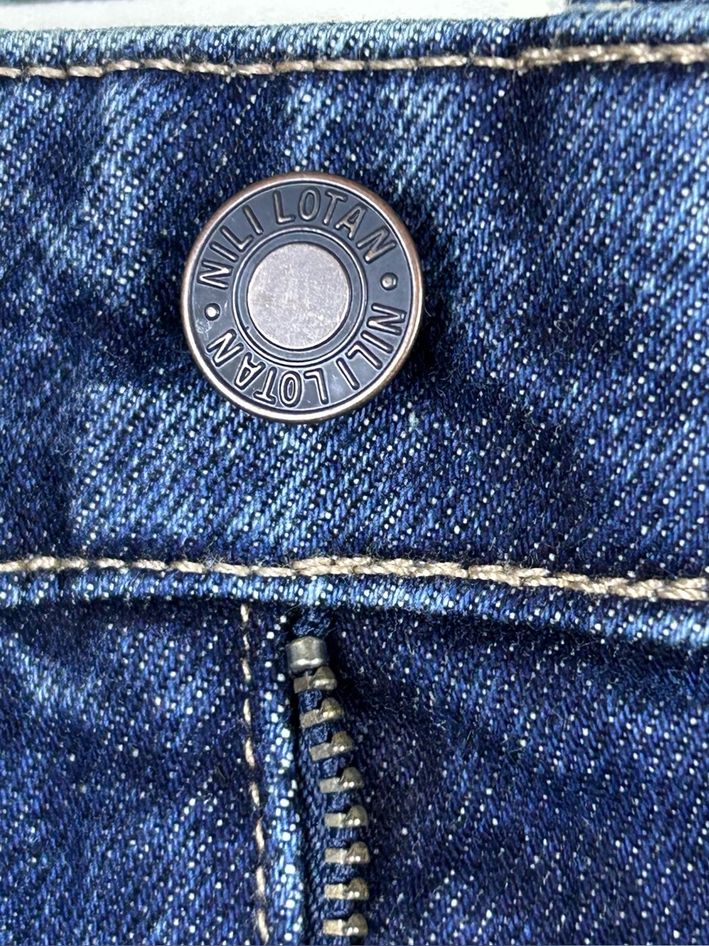 Nili Lotan Otis Barrel Leg Jeans Size 24 High Rise Simon Wash Denim Grunge NWT - Picture 11 of 16